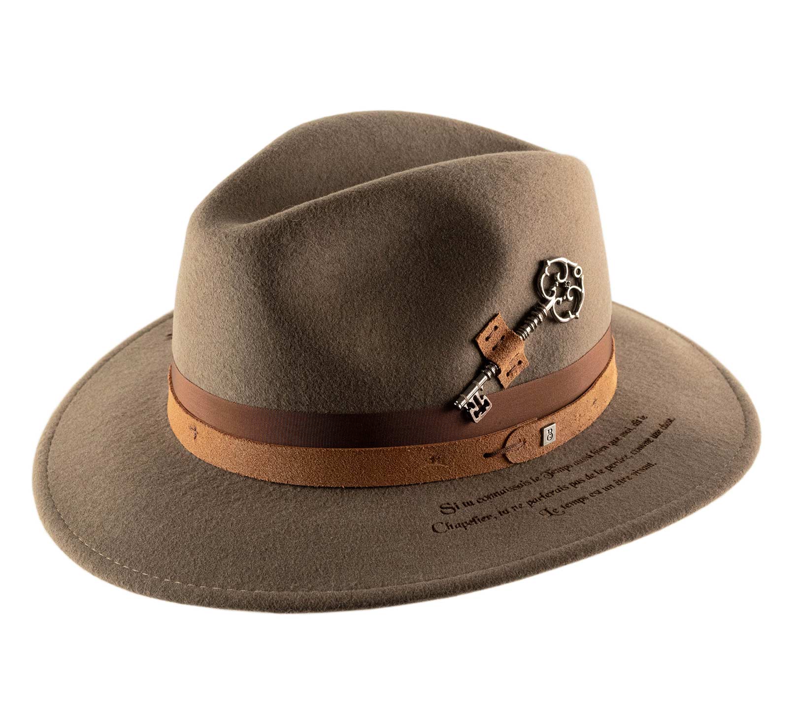 Chapeau création française